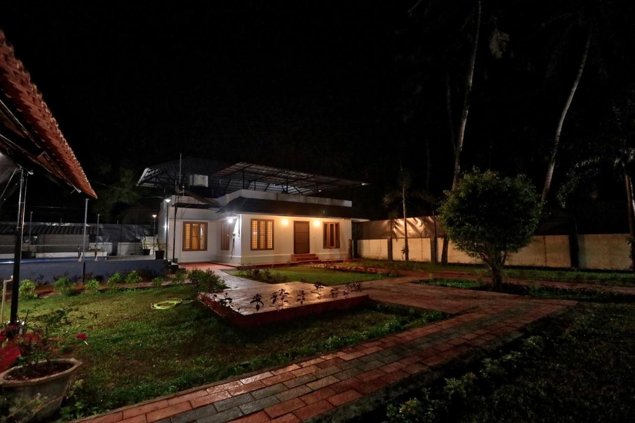 Waves And Shores Beach Villa Mararikulam Exteriér fotografie